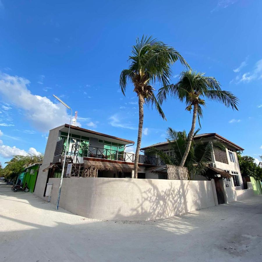 Hotel Twin Palms Surfhouse Thulusdhoo Zewnętrze zdjęcie